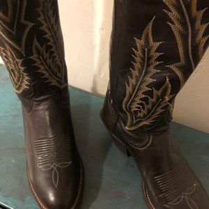 Tony Lama boots